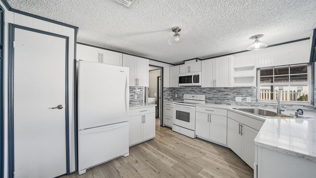 4524 5th Ave, St Augustine, FL 32095