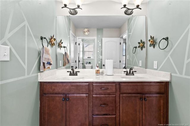 176 Wexford Street, Raeford, NC 28376