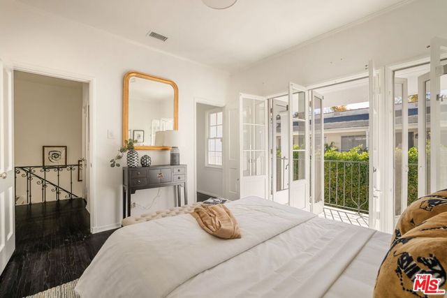 144 S Spalding Drive, Beverly Hills, CA 90212