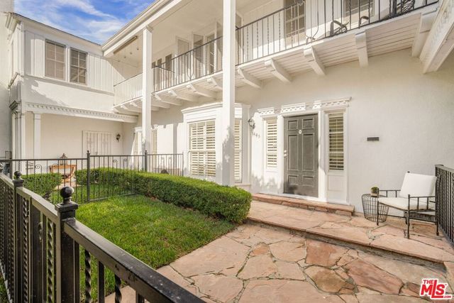 144 S Spalding Drive, Beverly Hills, CA 90212