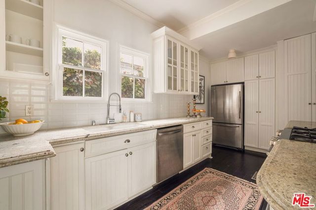 144 S Spalding Drive, Beverly Hills, CA 90212