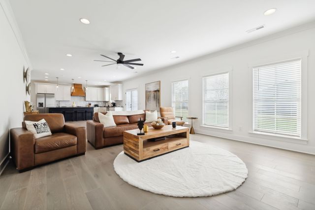 500 Rucker Rd, Murfreesboro, TN 37127