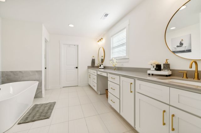 500 Rucker Rd, Murfreesboro, TN 37127