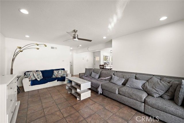 590 Traverse Drive, Costa Mesa, CA 92626