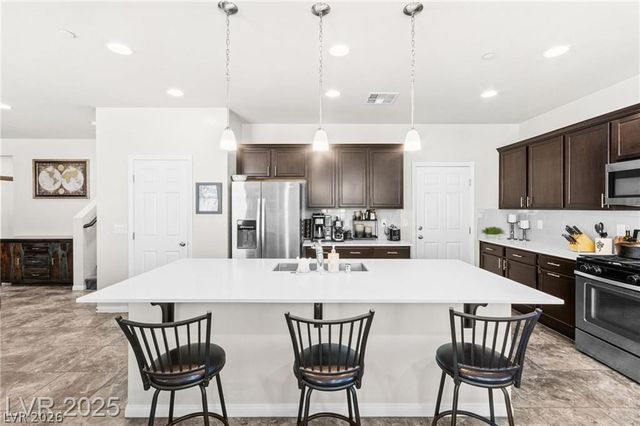 3046 Scenic Rhyme Avenue, Henderson, NV 89044