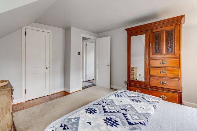 1571 HILLCREST AVE, Lancaster, PA 17601