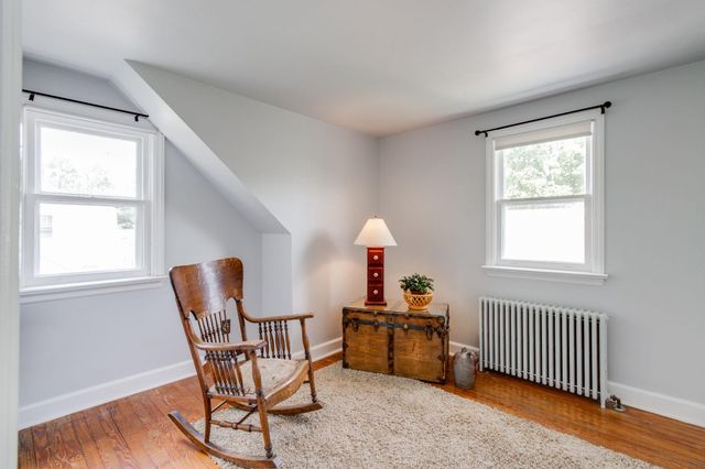 1571 HILLCREST AVE, Lancaster, PA 17601