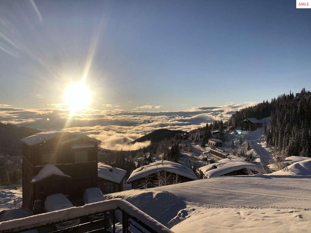 150 Chutes LN, Sandpoint, ID 83864 photo 18