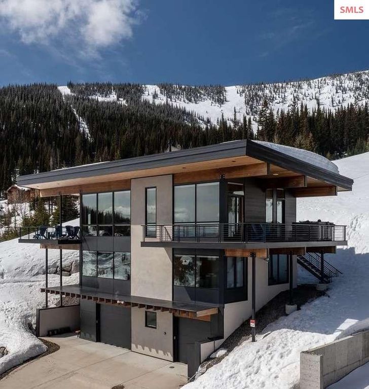 150 Chutes LN, Sandpoint, ID 83864 photo 2