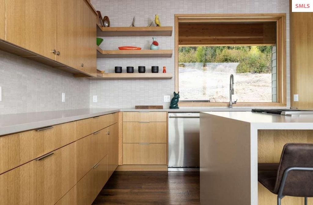 150 Chutes LN, Sandpoint, ID 83864 photo 8