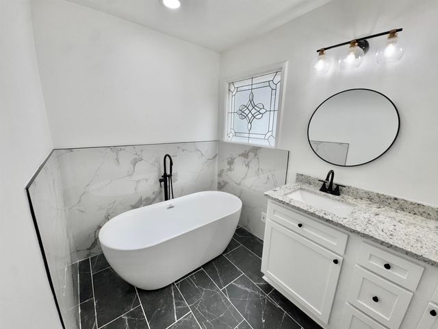 1849 CAMPBELL RD, Millington, TN 38053