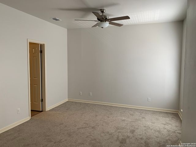 11839 Parliament St Apt 1922, San Antonio, TX 78216
