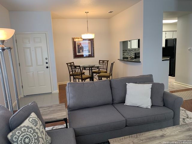 11839 Parliament St Apt 1922, San Antonio, TX 78216