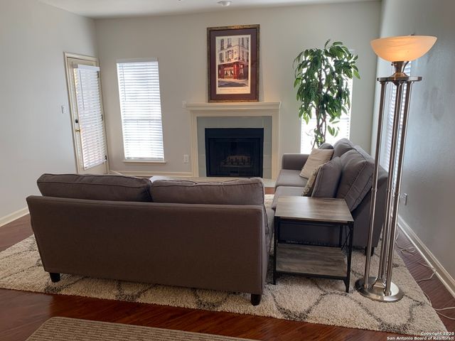 11839 Parliament St Apt 1922, San Antonio, TX 78216