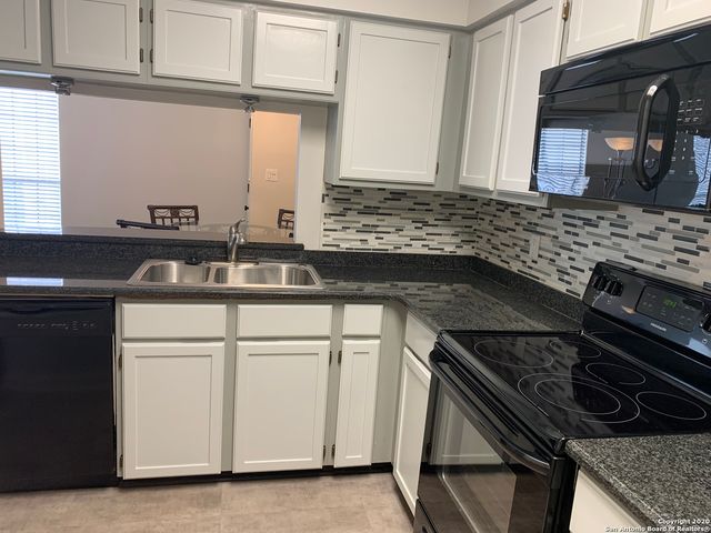 11839 Parliament St Apt 1922, San Antonio, TX 78216