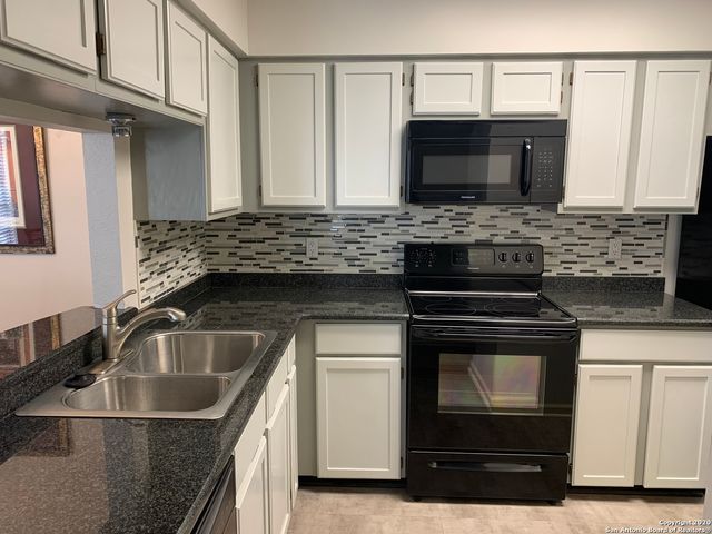 11839 Parliament St Apt 1922, San Antonio, TX 78216