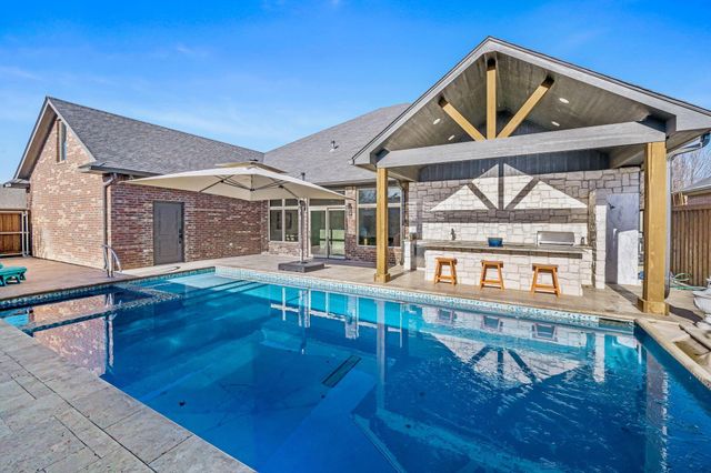 4617 VAN WINKLE Drive, Amarillo, TX 79119