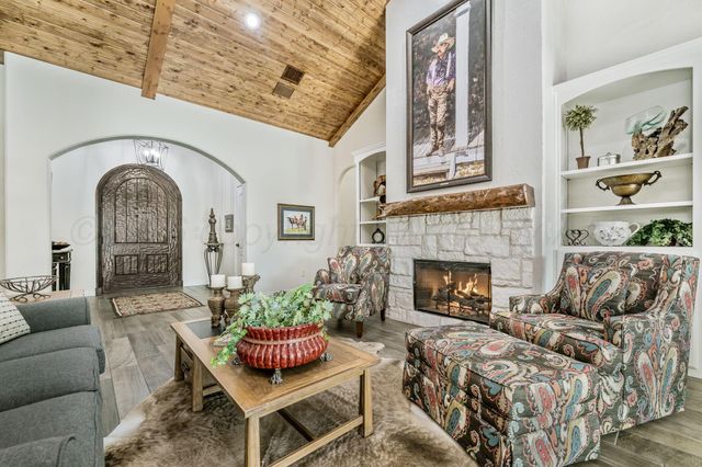 4617 VAN WINKLE Drive, Amarillo, TX 79119