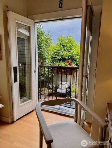 2309 NW 73rd, Seattle, WA 98117