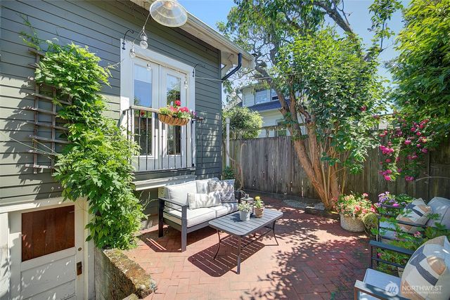 2309 NW 73rd, Seattle, WA 98117