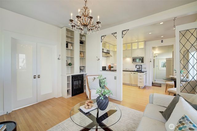 2309 NW 73rd, Seattle, WA 98117