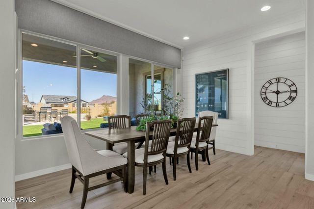 2546 E Presidio Street, Mesa, AZ 85213