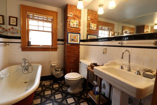 3635 Bell Street, Kansas City, MO 64111