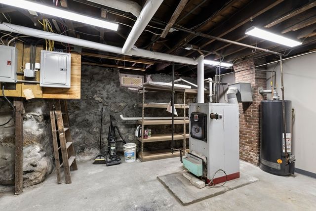 136 Willow Street, Waltham, MA 02453