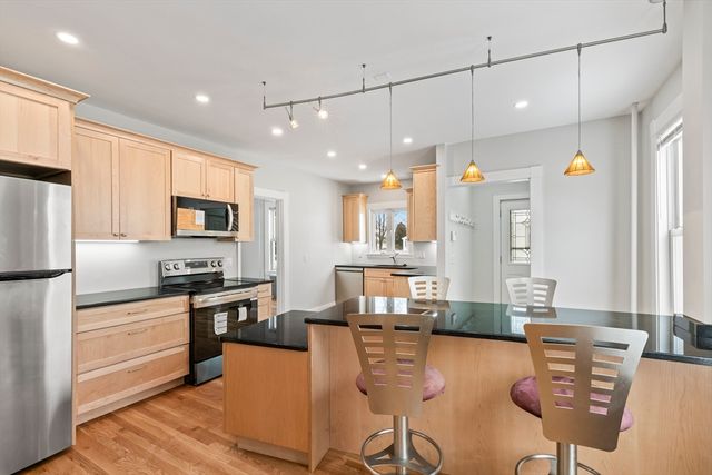 136 Willow Street, Waltham, MA 02453