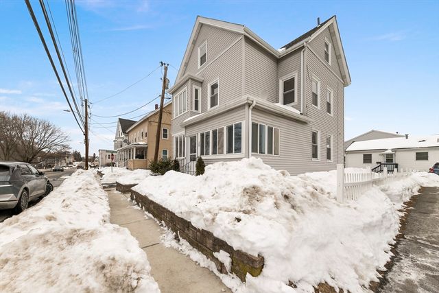 136 Willow Street, Waltham, MA 02453