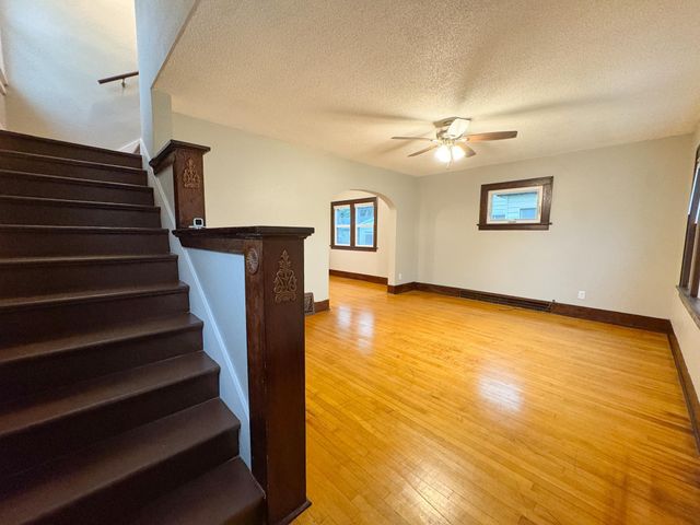 209 11th Street N, Moorhead, MN 56560