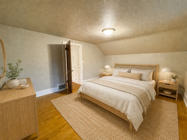 209 11th Street N, Moorhead, MN 56560