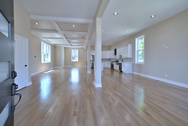 4859 W Hirsch Street, Chicago, IL 60651