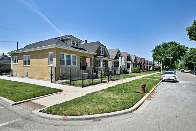 4859 W Hirsch Street, Chicago, IL 60651