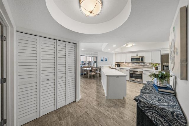 5279 ISLA KEY BOULEVARD S 113, St Petersburg, FL 33715