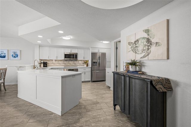 5279 ISLA KEY BOULEVARD S 113, St Petersburg, FL 33715