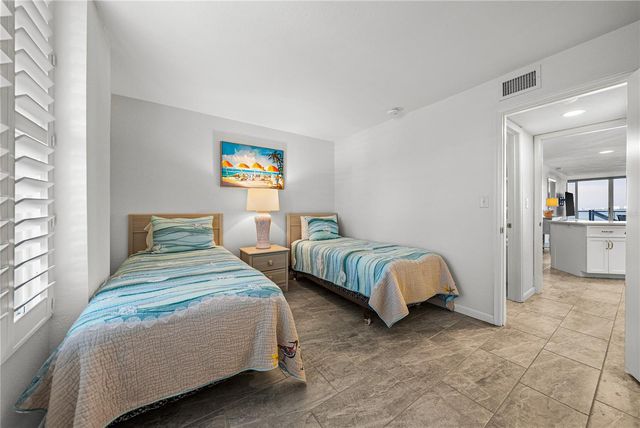 5279 ISLA KEY BOULEVARD S 113, St Petersburg, FL 33715