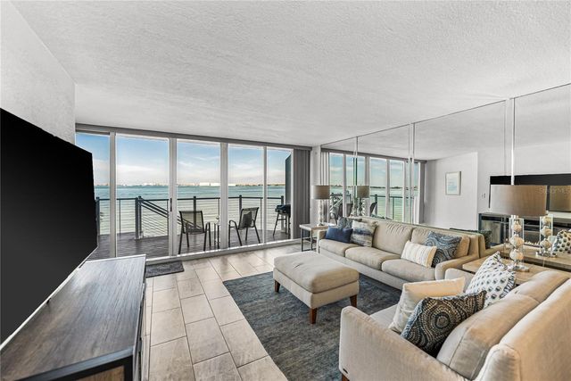 5279 ISLA KEY BOULEVARD S 113, St Petersburg, FL 33715