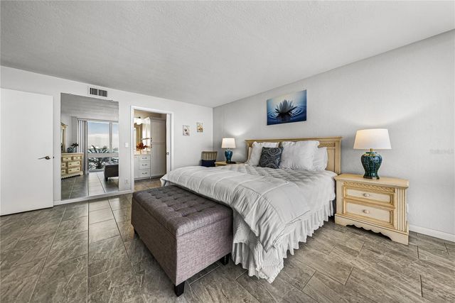 5279 ISLA KEY BOULEVARD S 113, St Petersburg, FL 33715