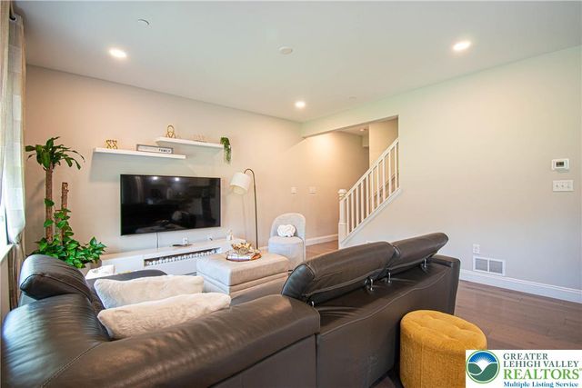 1413 Arch Street, Emmaus Boro, PA 18049