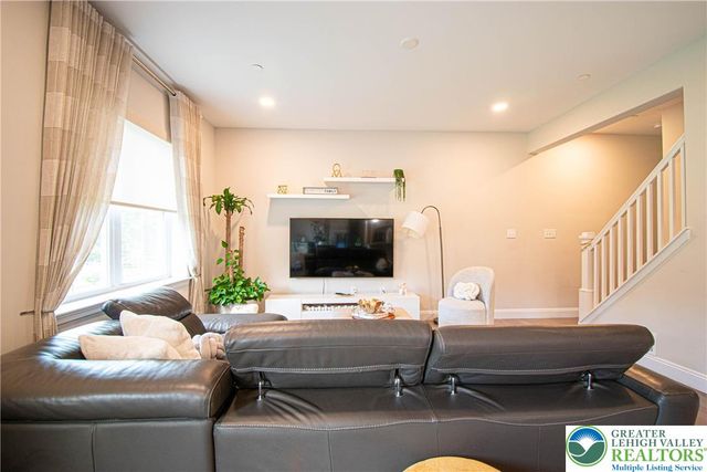 1413 Arch Street, Emmaus Boro, PA 18049
