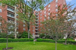 4601 5th 327, Oakland, PA 15213