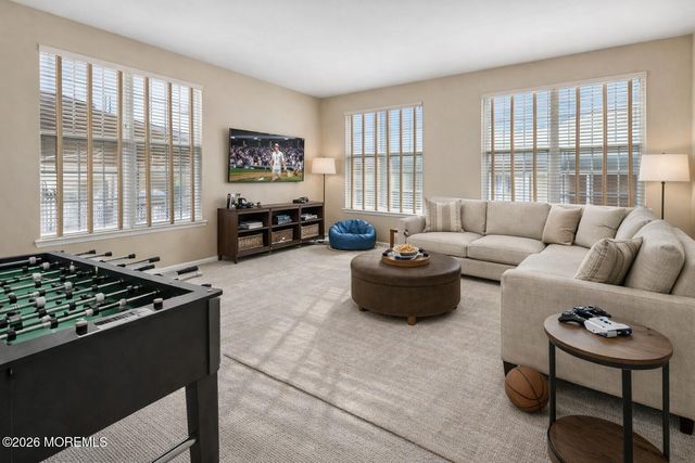 12 Cabin Brook Crescent, Manchester, NJ 08759