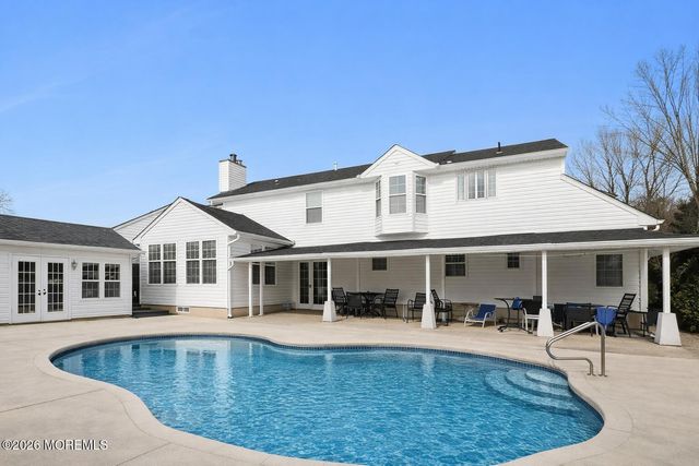 12 Cabin Brook Crescent, Manchester, NJ 08759