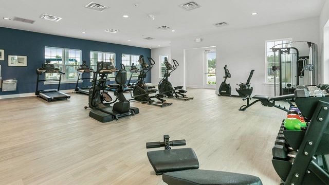 32 HARDWOOD TRAIL, Palm Coast, FL 32137