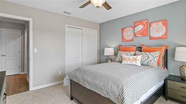 32 HARDWOOD TRAIL, Palm Coast, FL 32137