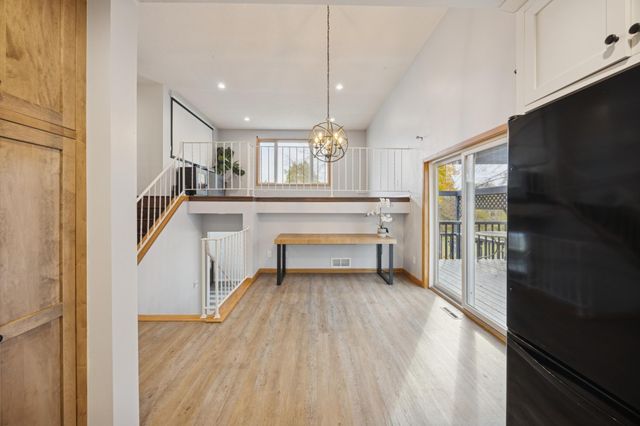 10485 Lee Drive, Eden Prairie, MN 55347