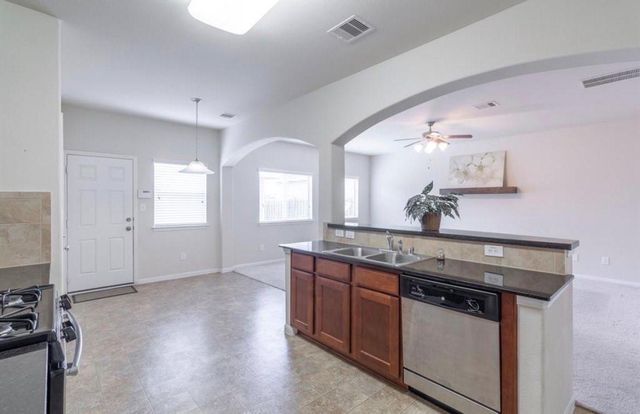 7338 Autumn Sun Drive, Houston, TX 77083