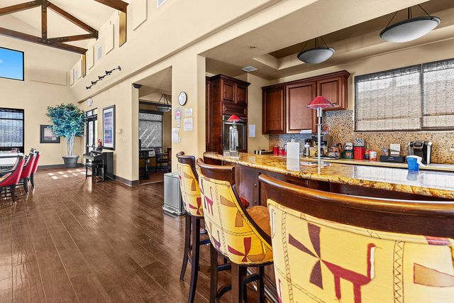 470 Zuni River Circle SW, Los Lunas, NM 87031