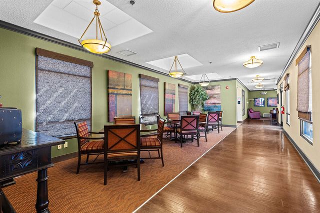 470 Zuni River Circle SW, Los Lunas, NM 87031